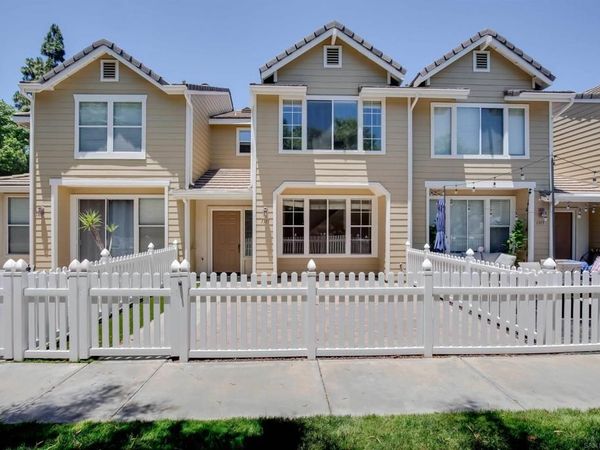 1311 phlox court, Carlsbad, CA 92011