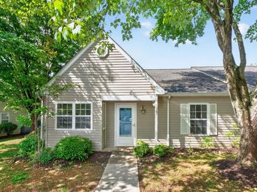 1242 GAZEBO CT , Charlottesville, VA 22901