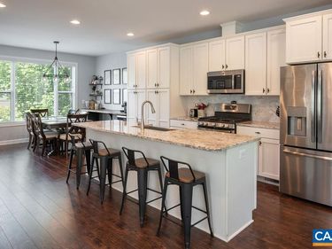 148 JUNCTION LN, Charlottesville, VA 22902