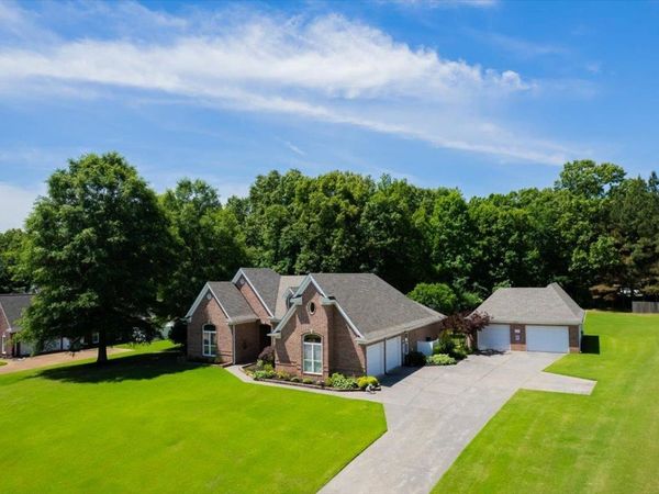 275 SHADY OAKS DR, Eads, TN 38028
