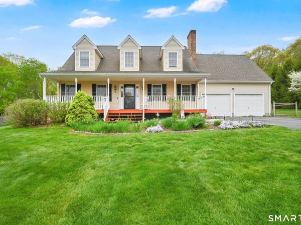 5 Tuckers, Ledyard, CT 06339