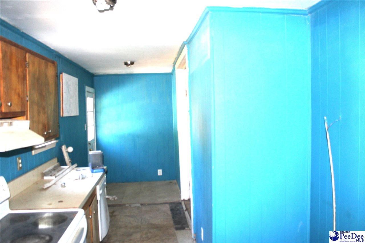383 W Broad St. Photo 12