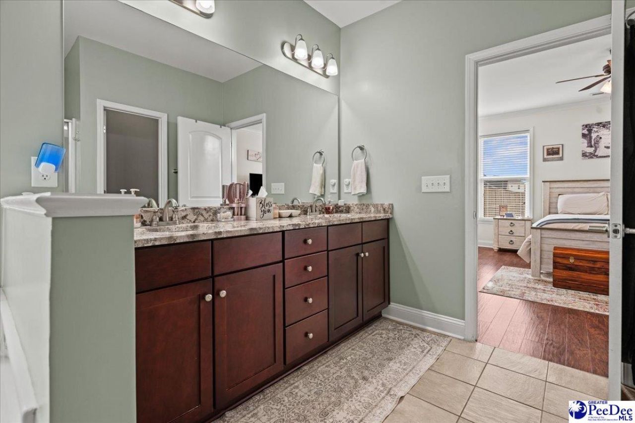 713 Bellemeade Circle Photo 31