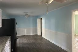 1750 St Anthony Ave photo 4