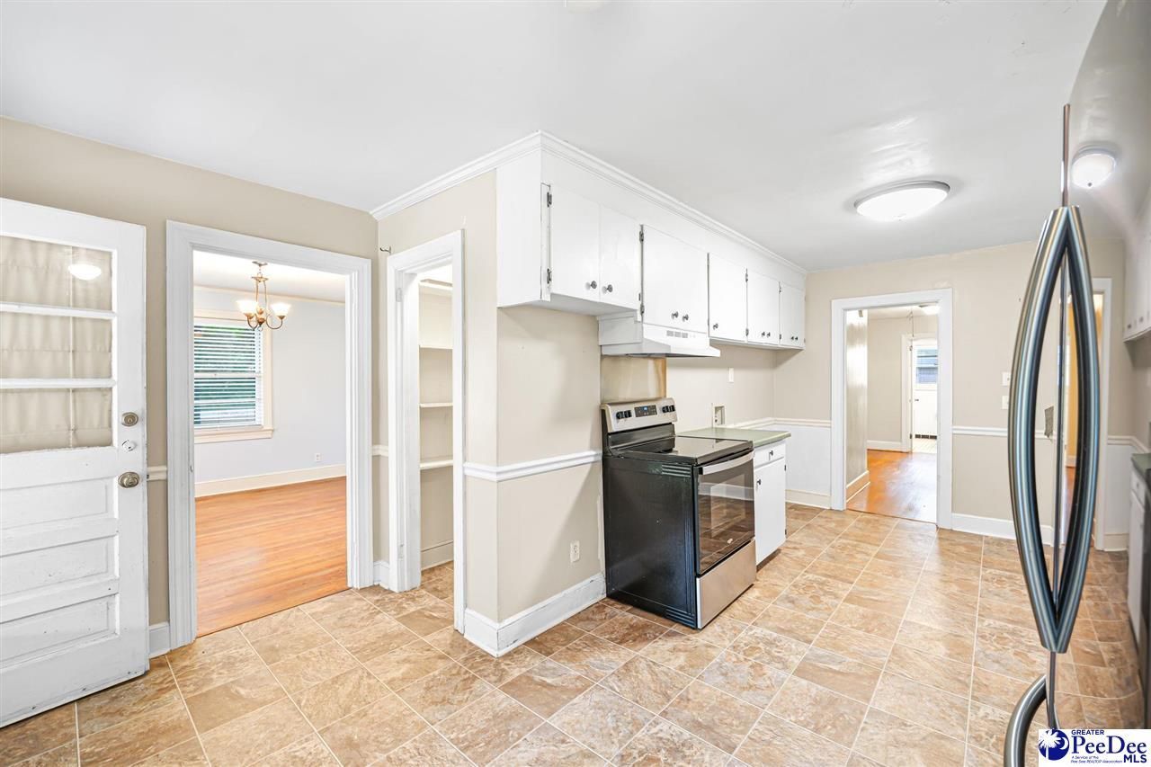 1009 Cherokee Road Photo 5
