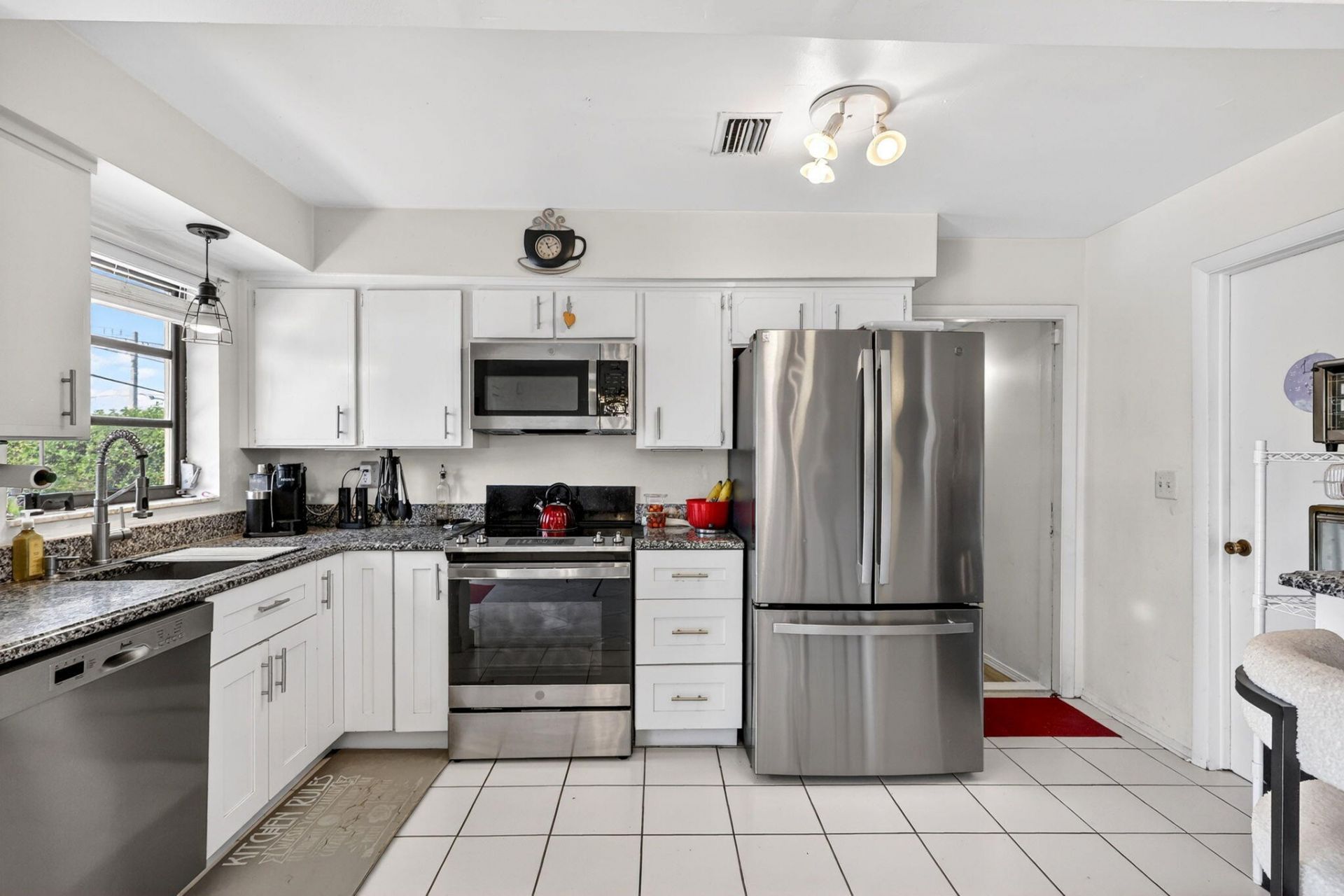 361 W 21st Street, Riviera Beach, FL 33404 Photo