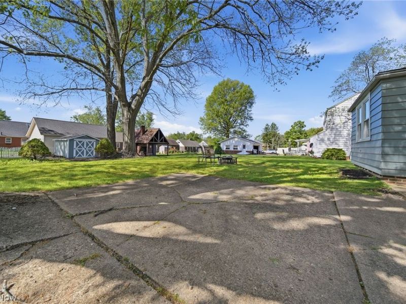 158 35th Street NE, Canton, OH 44714 Photo 35