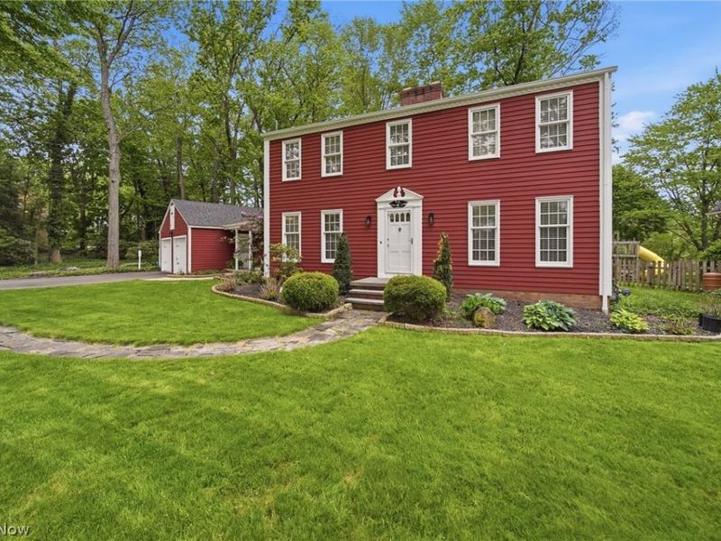 1776 Amarillo Street NW, North Canton, OH 44720 Photo 2