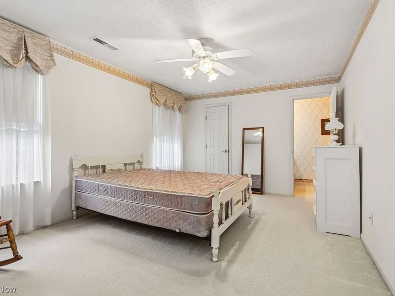 11400 Pebble Cove, Concord Township, OH 44077 Photo 9