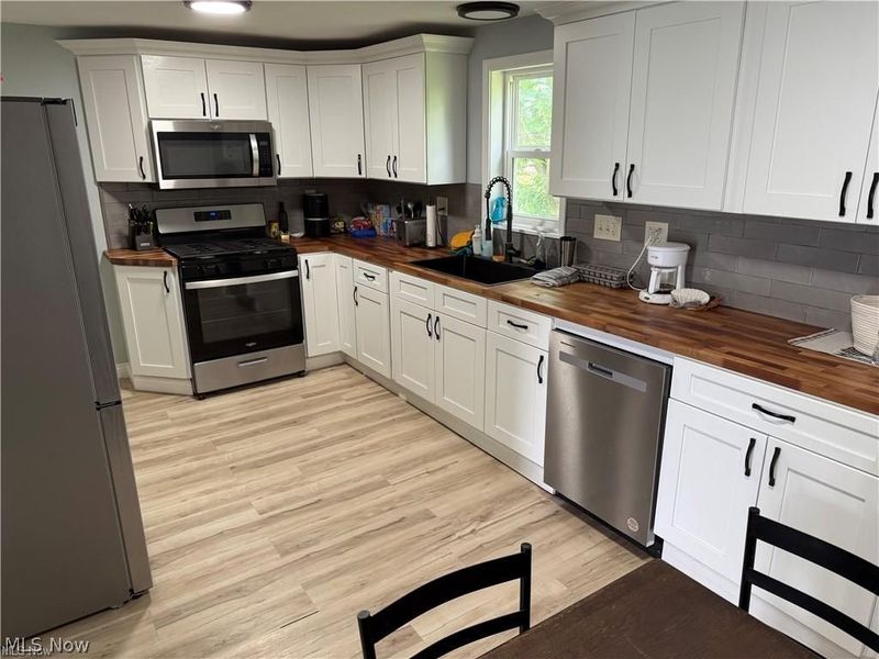 134 Maple Avenue SE, Massillon, OH 44646 Photo 4