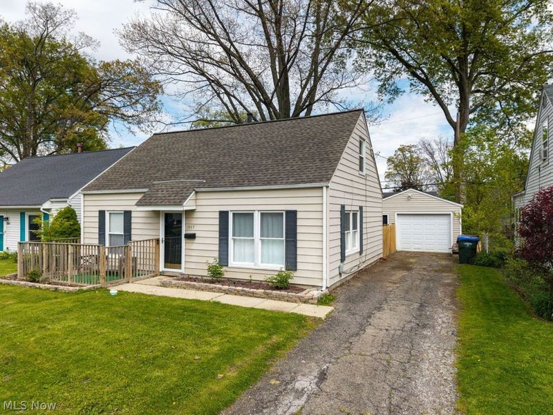 1957 Tudor Street, Cuyahoga Falls, OH 44221 Photo 3