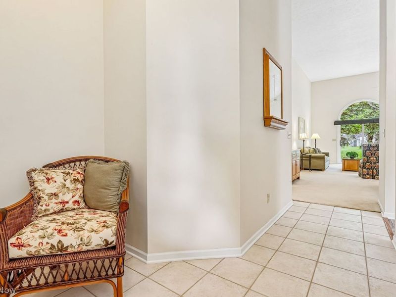 21293 Woodview Circle, Strongsville, OH 44149 Photo 16