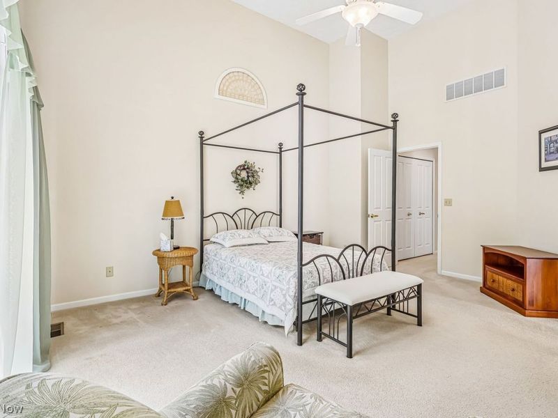 21293 Woodview Circle, Strongsville, OH 44149 Photo 19