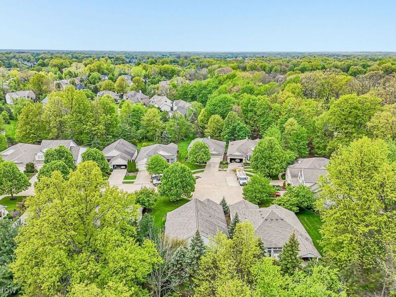 21293 Woodview Circle, Strongsville, OH 44149 Photo 38