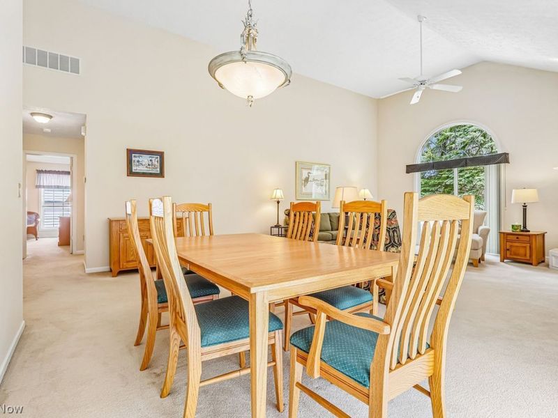 21293 Woodview Circle, Strongsville, OH 44149 Photo 7