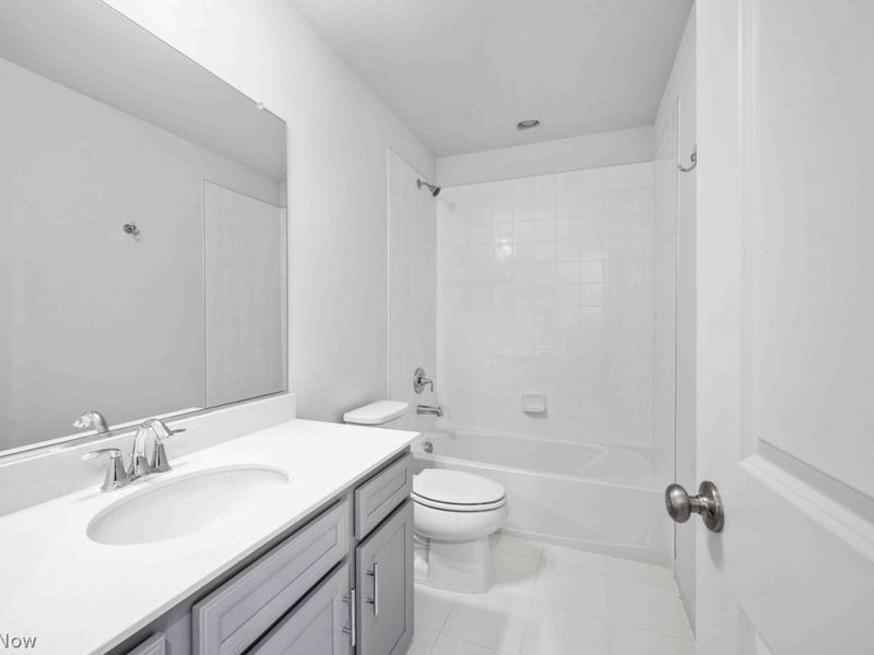 4896 Ridge Road , Wadsworth, OH 44281 Photo 24