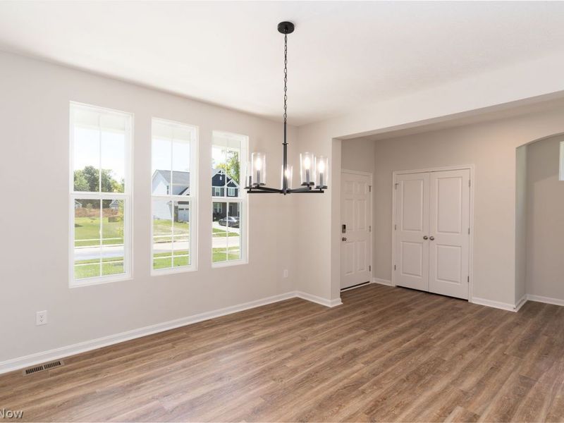 4896 Ridge Road , Wadsworth, OH 44281 Photo 3