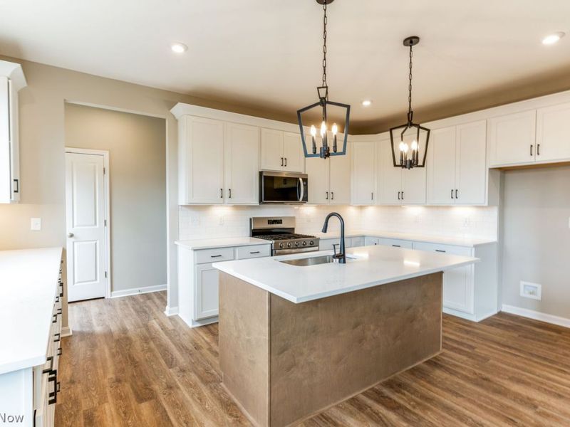 4896 Ridge Road , Wadsworth, OH 44281 Photo 9