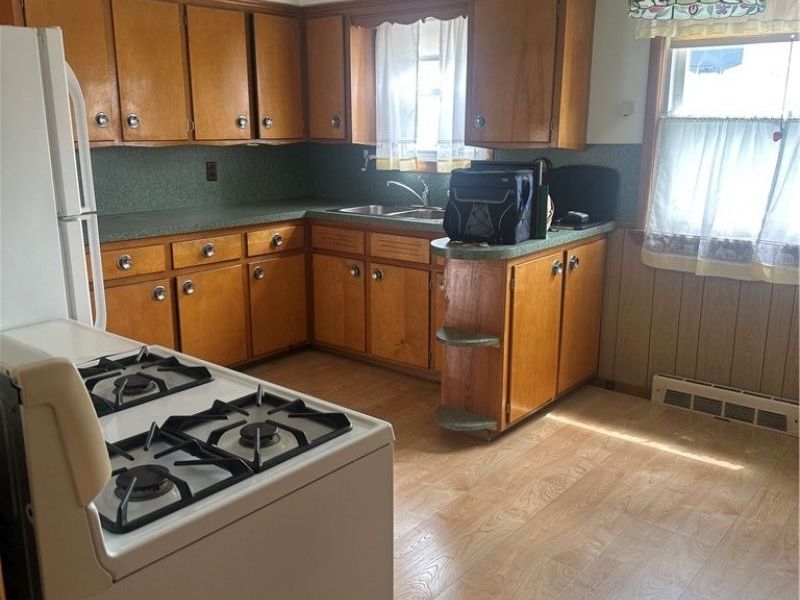 12404 Orme Road , Garfield Heights, OH 44125 Photo 4