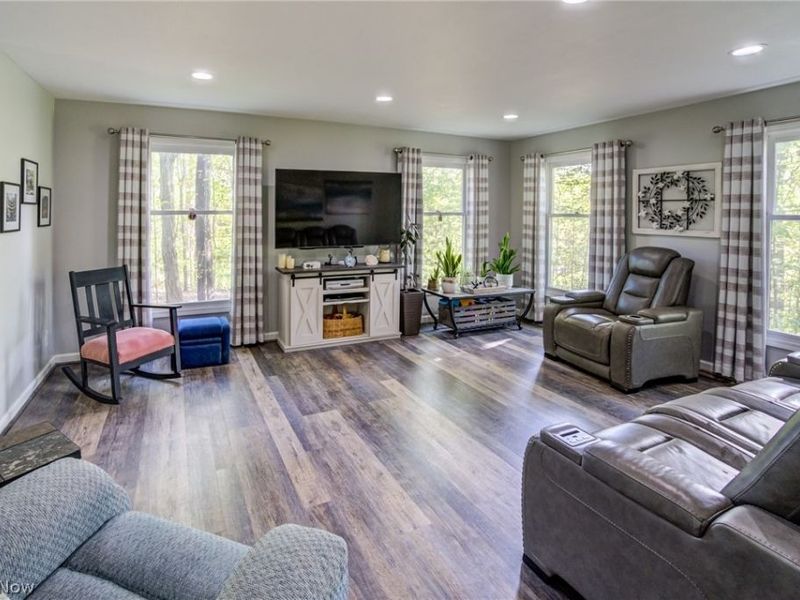 7901 Pettibone Road, Chagrin Falls, OH 44023 Photo 11