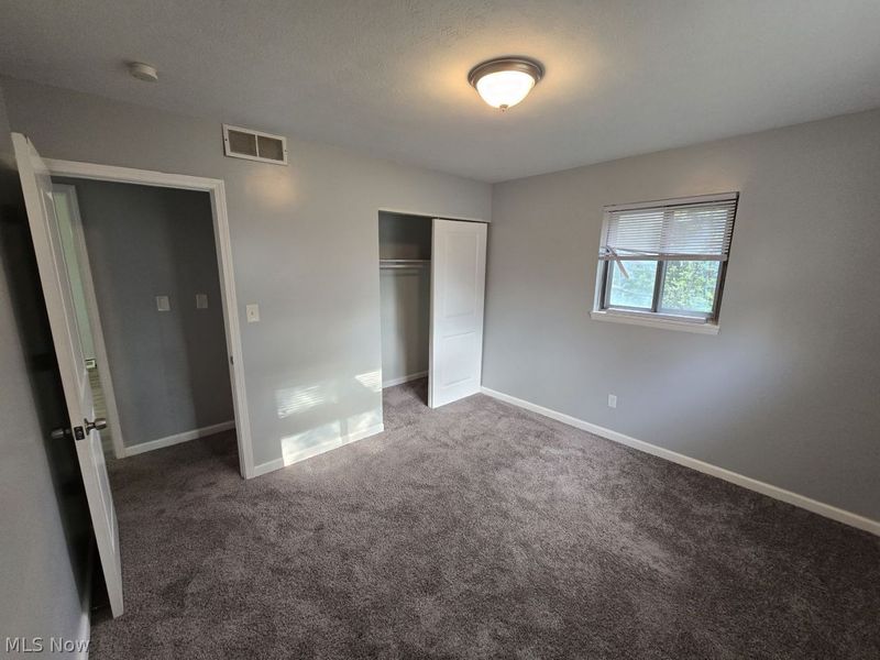 17253 Howe Road , Strongsville, OH 44136 Photo 11