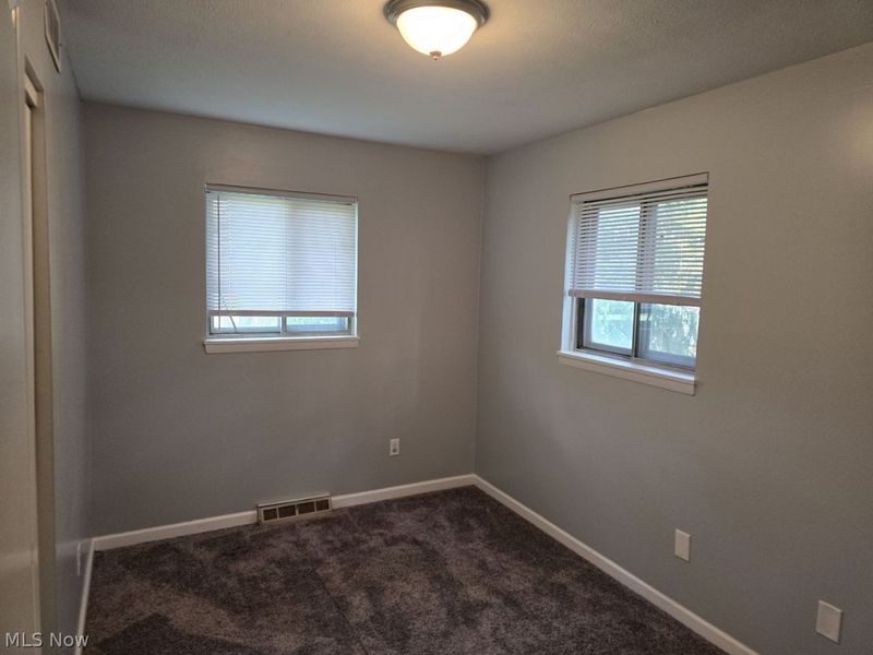 17253 Howe Road , Strongsville, OH 44136 Photo 14
