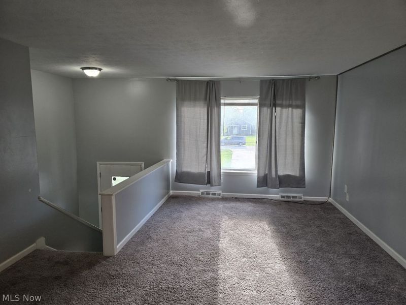 17253 Howe Road , Strongsville, OH 44136 Photo 5