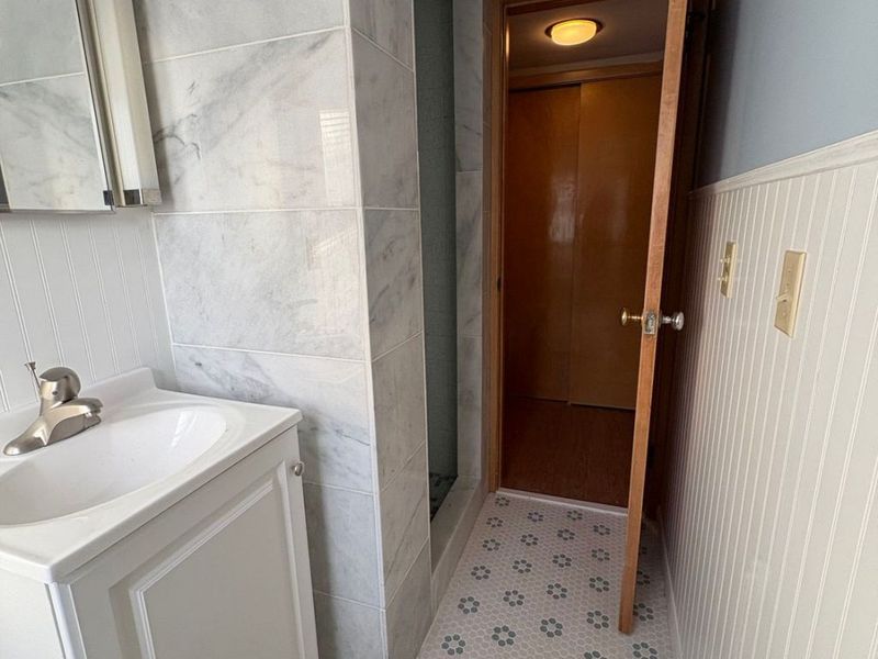 5090 Lake Vista Drive, Solon, OH 44139 Photo 6