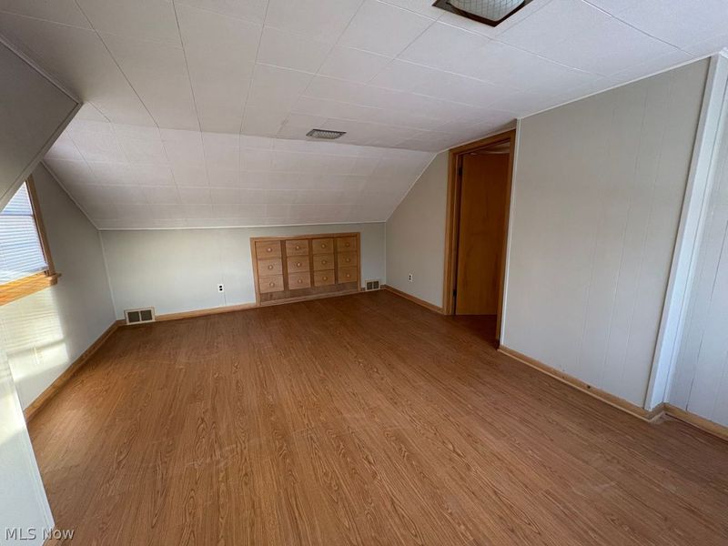 5090 Lake Vista Drive, Solon, OH 44139 Photo 7