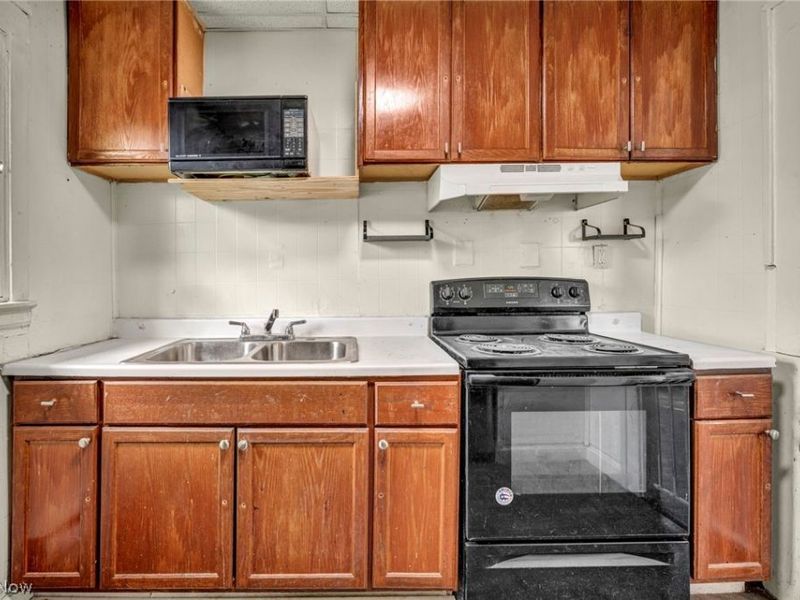 14410 Northfield Avenue, East Cleveland, OH 44112 Photo 22