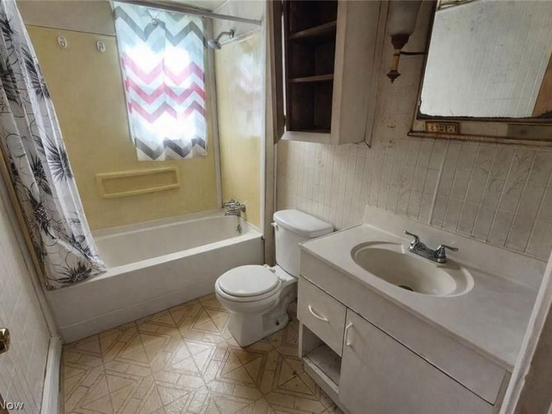 3716 E 50th Street, Cleveland, OH 44105 Photo 5
