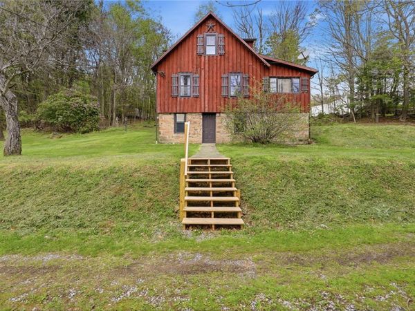 1072 Clapboard Run Road , Johnstown, PA 15904