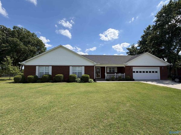 63 Monica Avenue, Decatur, AL 35603