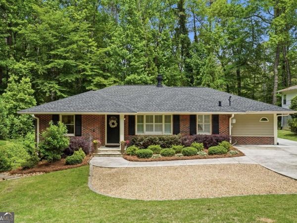 1850 Fern Creek Lane NE, Atlanta, GA 30329