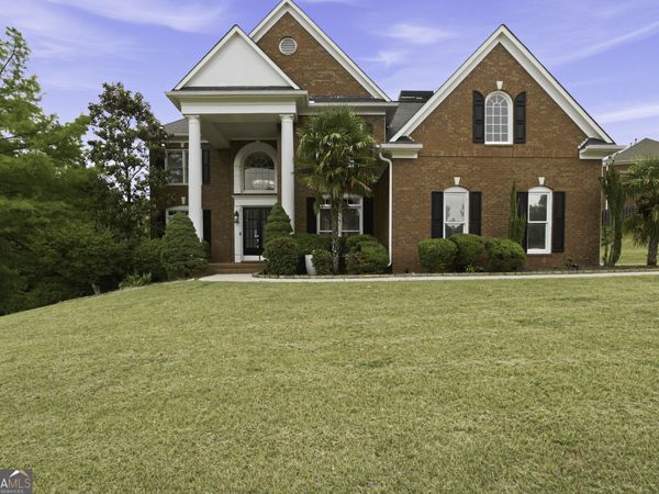 105 Bellhaven Avenue, Fayetteville, GA 30215