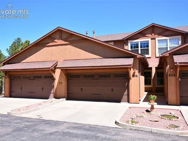 806 Misty Pines Circle, Woodland Park, CO 80863