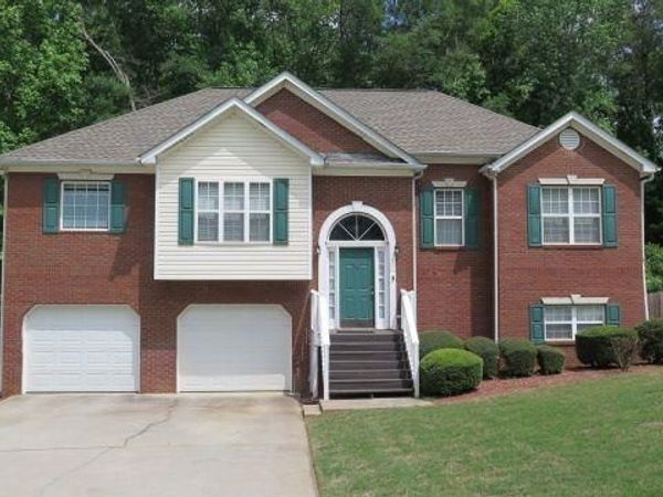 944 Aspen Drive, Lithia Springs, GA 30122