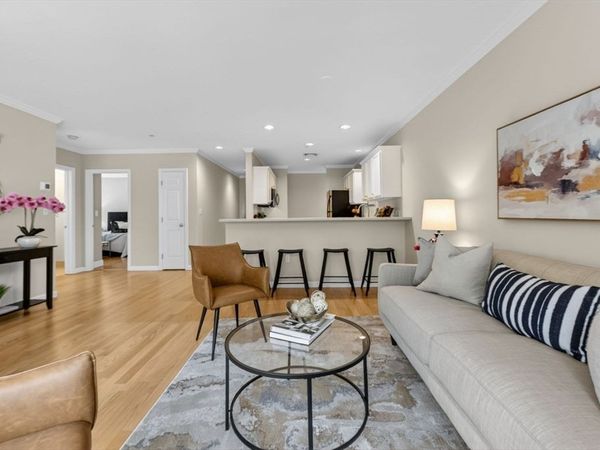 974 Main St, Unit 23, Wakefield, MA 01880