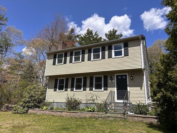 21 Dinah's Way, Wareham, MA 02571