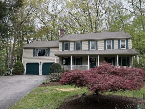 21 Woodridge Rd, Milford, MA 01757