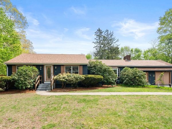 139 Grove St, Mansfield, MA 02048