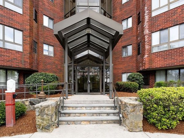 200 Burkhall St, Unit 109, Weymouth, MA 02190
