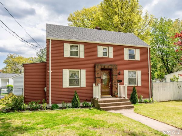 22 Main, Newington, CT 06111