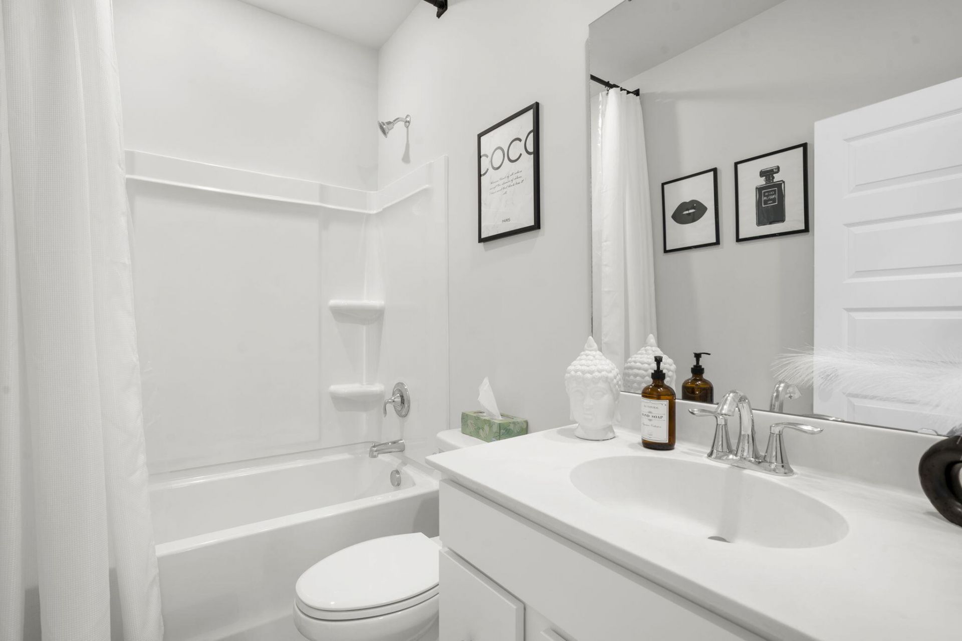 109 Marions Oak Drive Photo 33