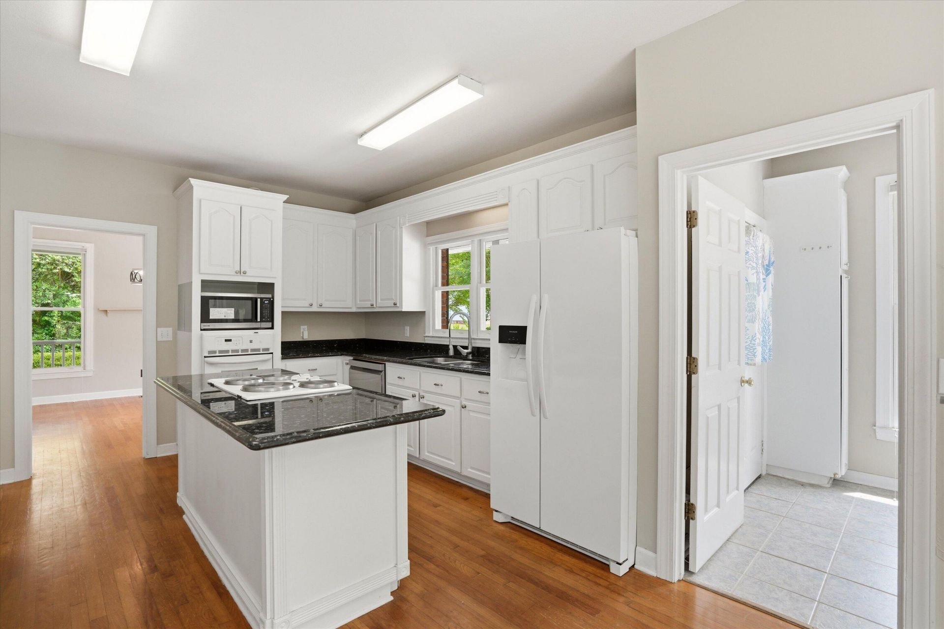 1539 Cedar Avenue Photo 10