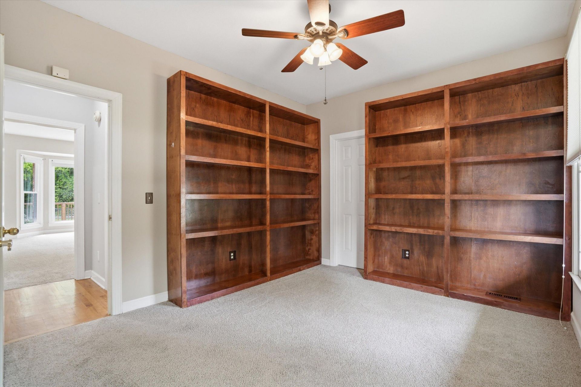 1539 Cedar Avenue Photo 18