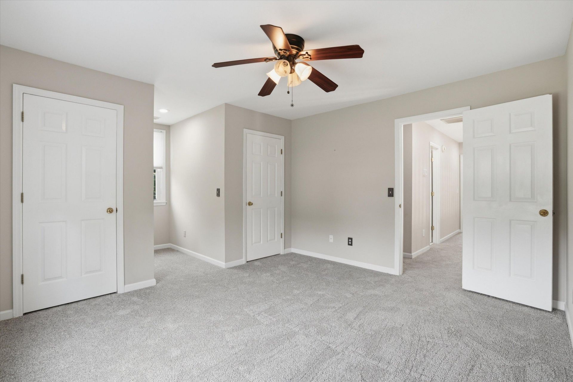 1539 Cedar Avenue Photo 23