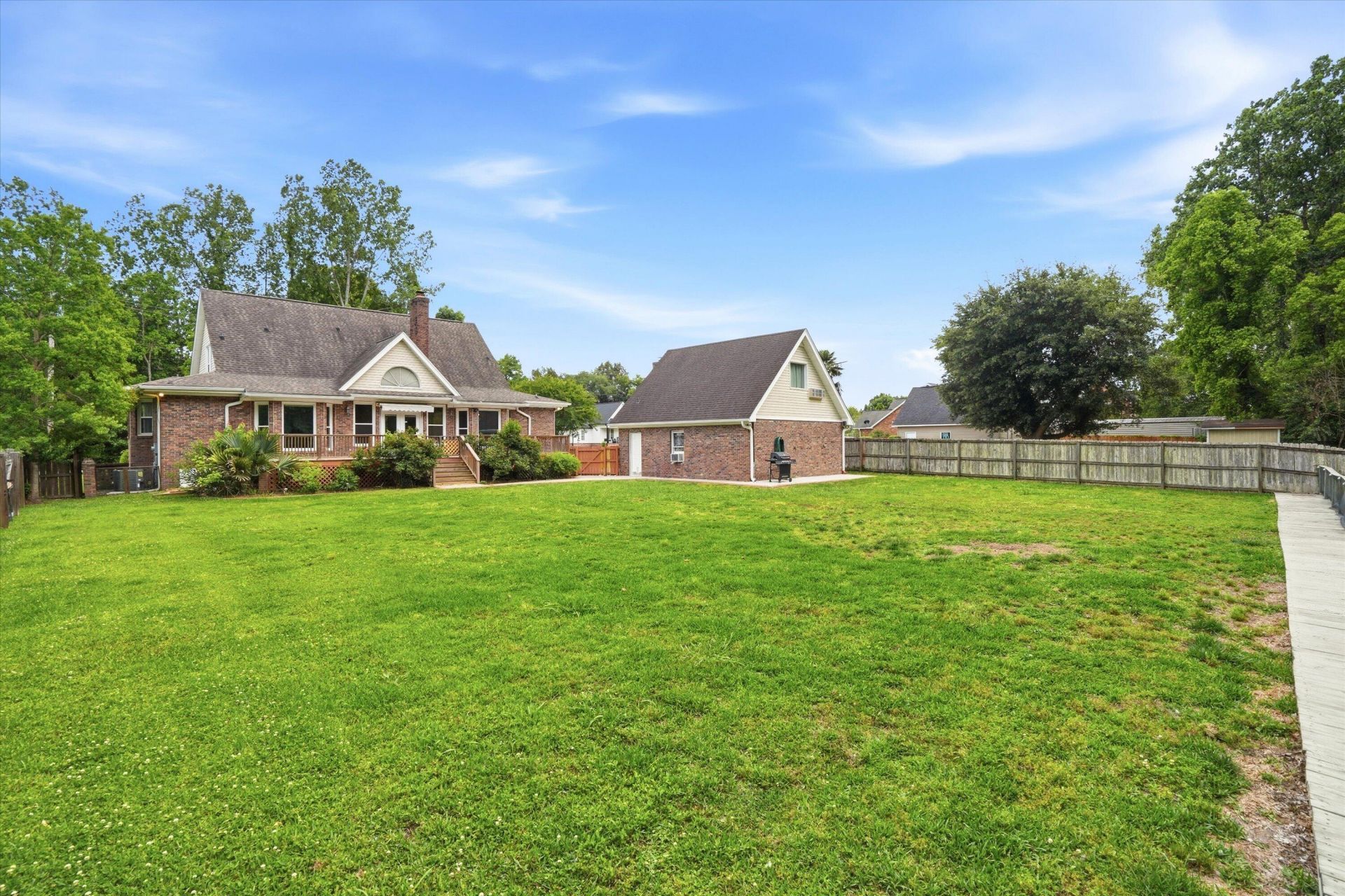 1539 Cedar Avenue Photo 29