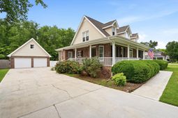 1539 Cedar Avenue photo 4