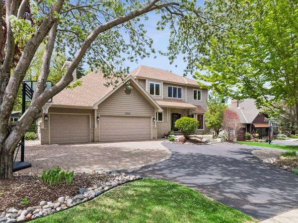 6820 Lorena Lane, Eden Prairie, MN 55346